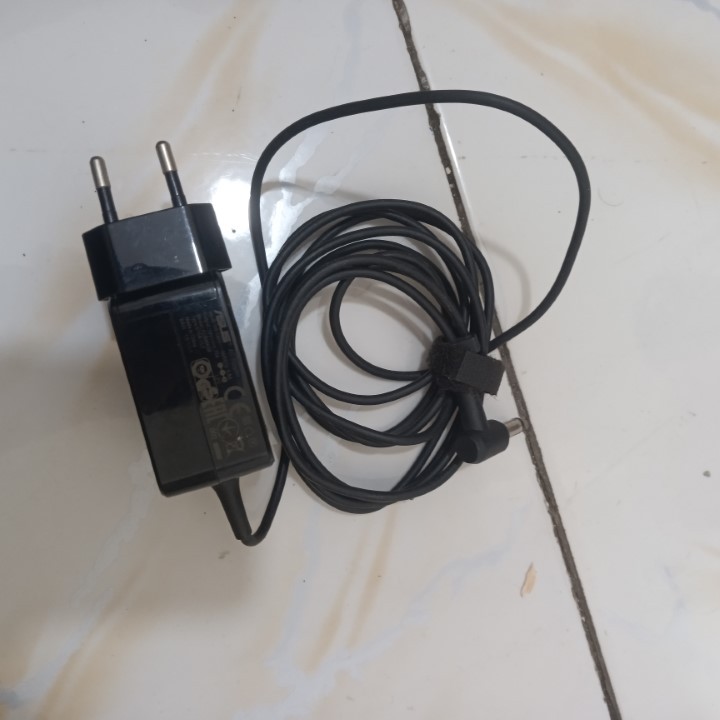 Charger Adaptor Asus X200 X200CA X200MA X201 X201E X202 X202E X453 X453M X453MA X453S X441 X441M X44