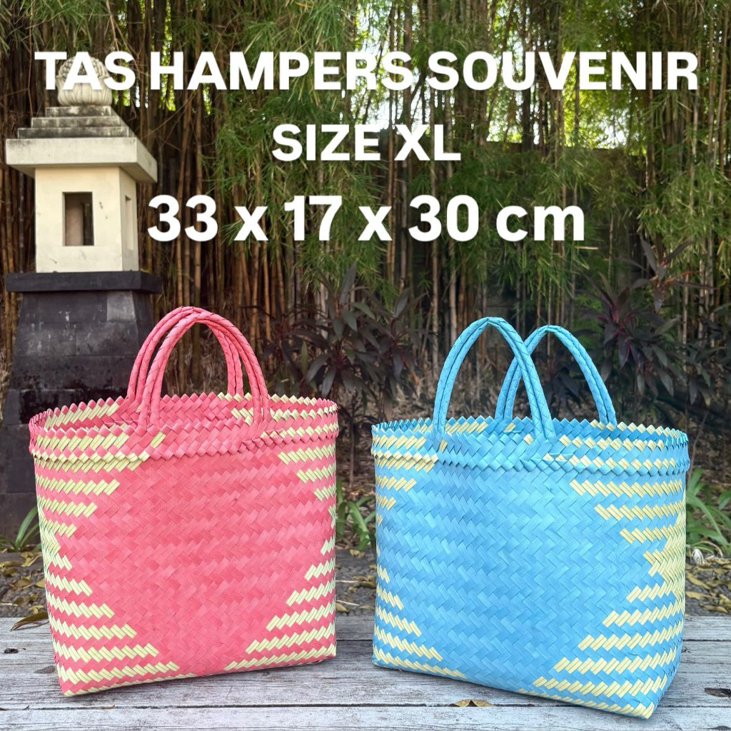 

TAS HAMPERS SOUVENIR SIZE XL / TAS ANYAMAN 33x17x30 / TAS HAMPERS NATAL LEBARAN / TAS SOUVENIR HAJATAN ULANG TAHUN