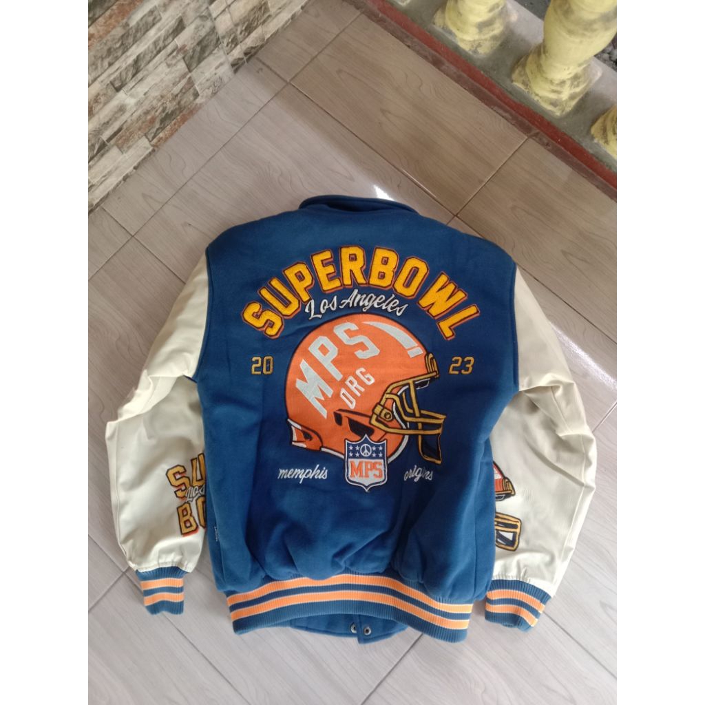 jacket varsity memphis