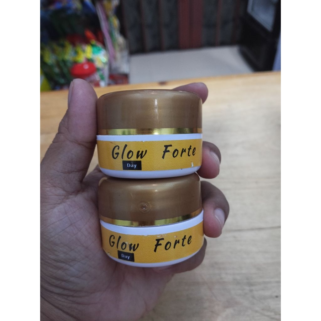 GLOW FORTE DAY/CREAM SIANG