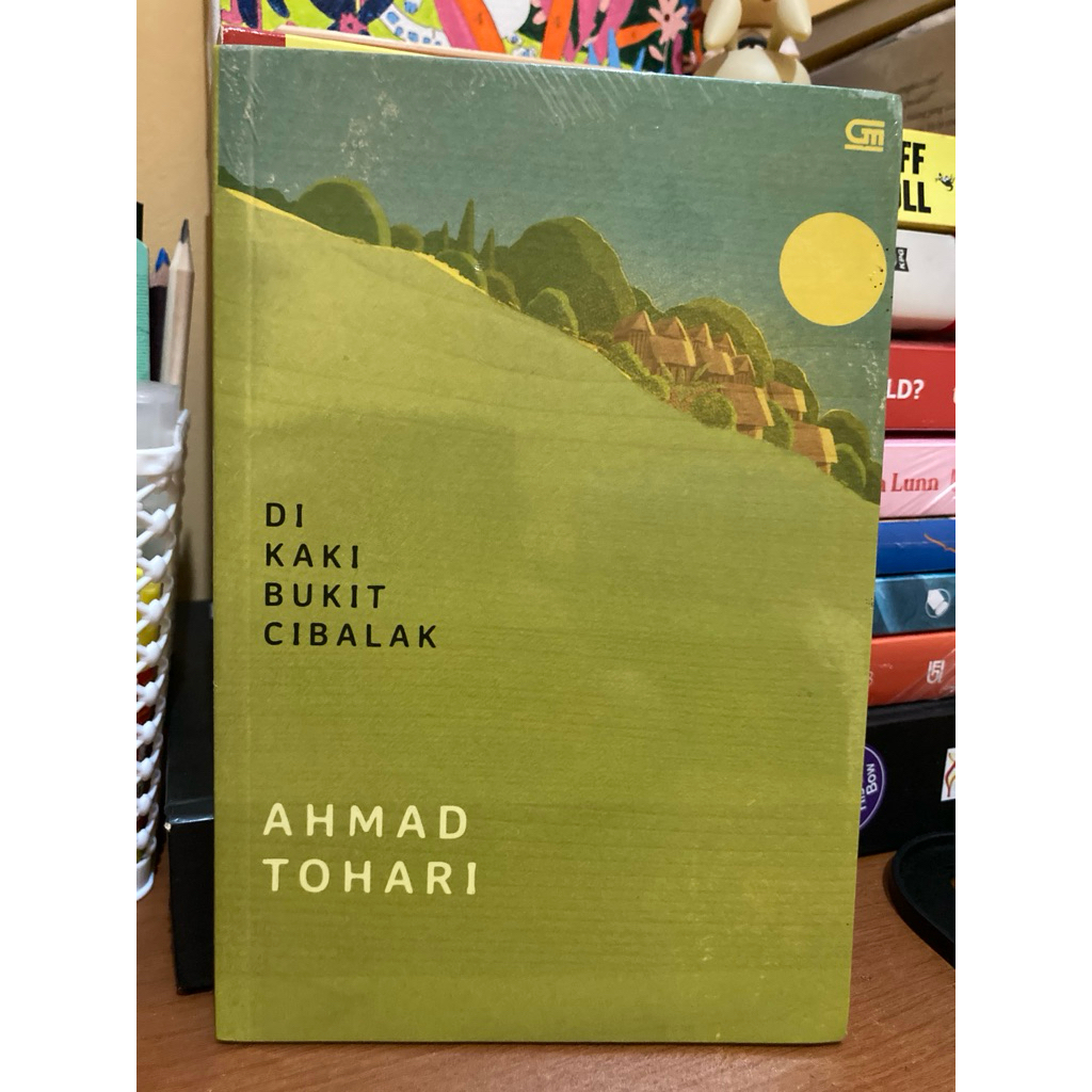 Novel Di Kaki Bukit Cibalak