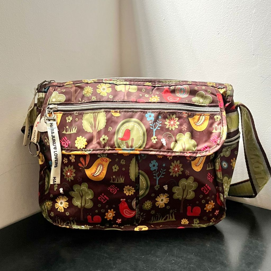 HARAJUKU LOVERS Sling Bag