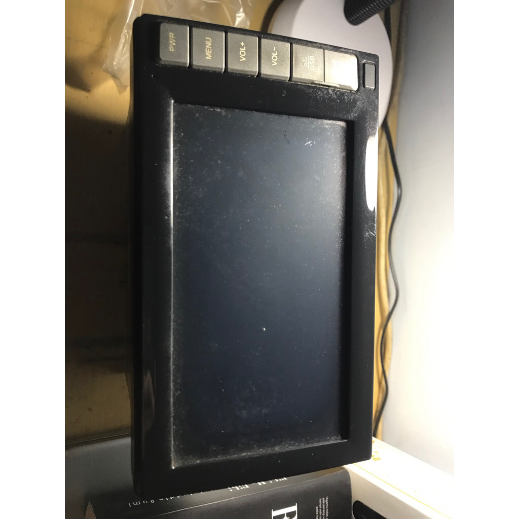 HEAD UNIT NISSAN JUKE 2013 ORIGINAl 100% pemakaian pribadi