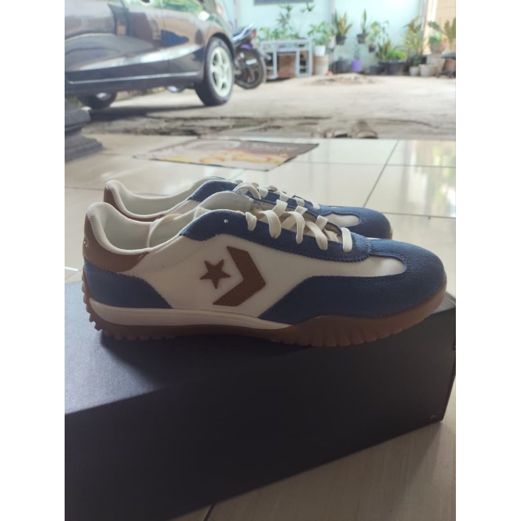 Converse Run Star Trainer Second Like New