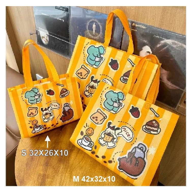 

Tas laminasi Goodie Bag S 32x26x10 - Tas Spunbond ulang tahun - Tas Souvenir Kado karakter animasi