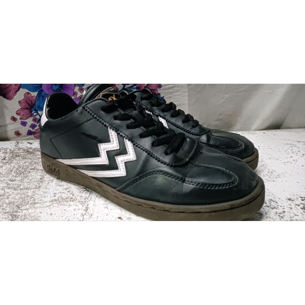 sepatu geoffmax size 43