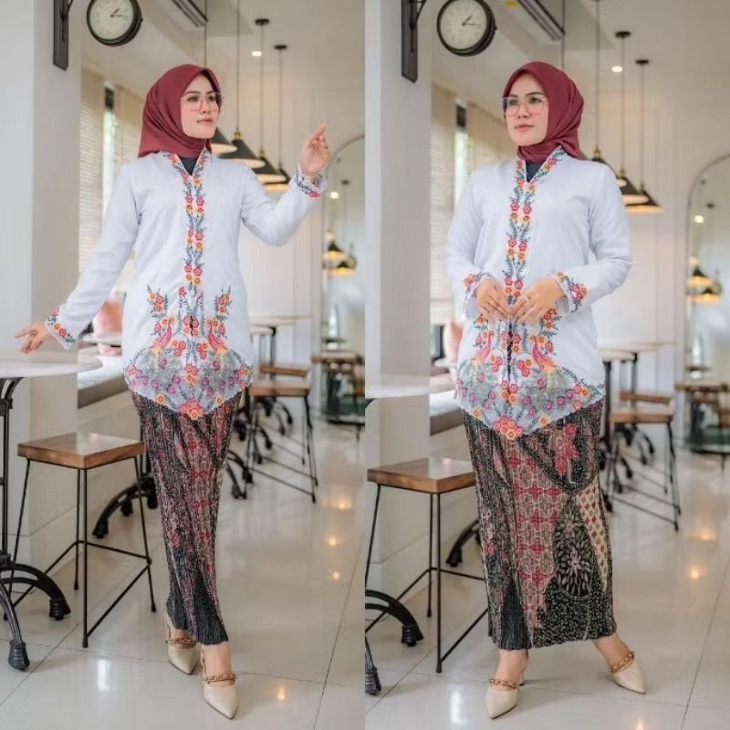 KEBAYA ENCIM //KEBAYA TOYOBO BORDIR/KEBAYA WISUDA