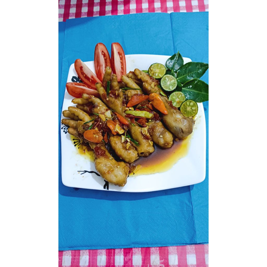 

Ceker Ayam Mercon Pedas Manis. Level 3-5. isi 5.