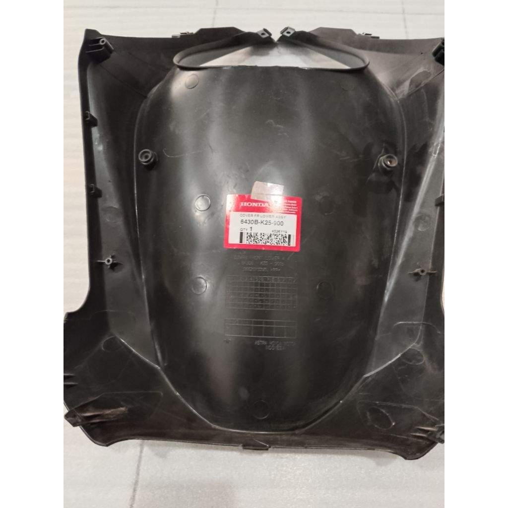 6430B-K25-900 Cover Front Lower Assy Honda Beat FI