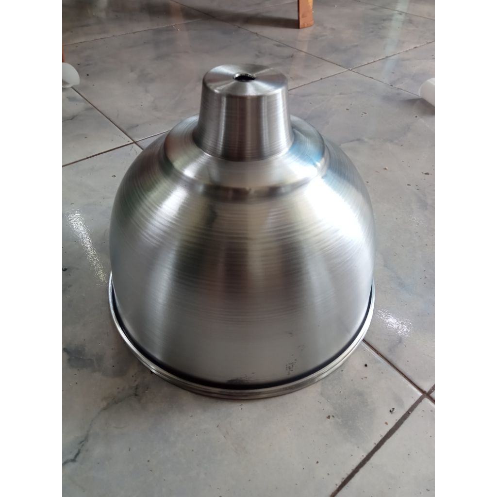 Kap lampu gantung aluminium