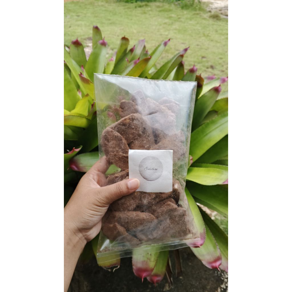 

PISANG COKLAT OLEH OLEH KHAS LAMPUNG, PISANG COKLAT LAMPUNG 250 GR