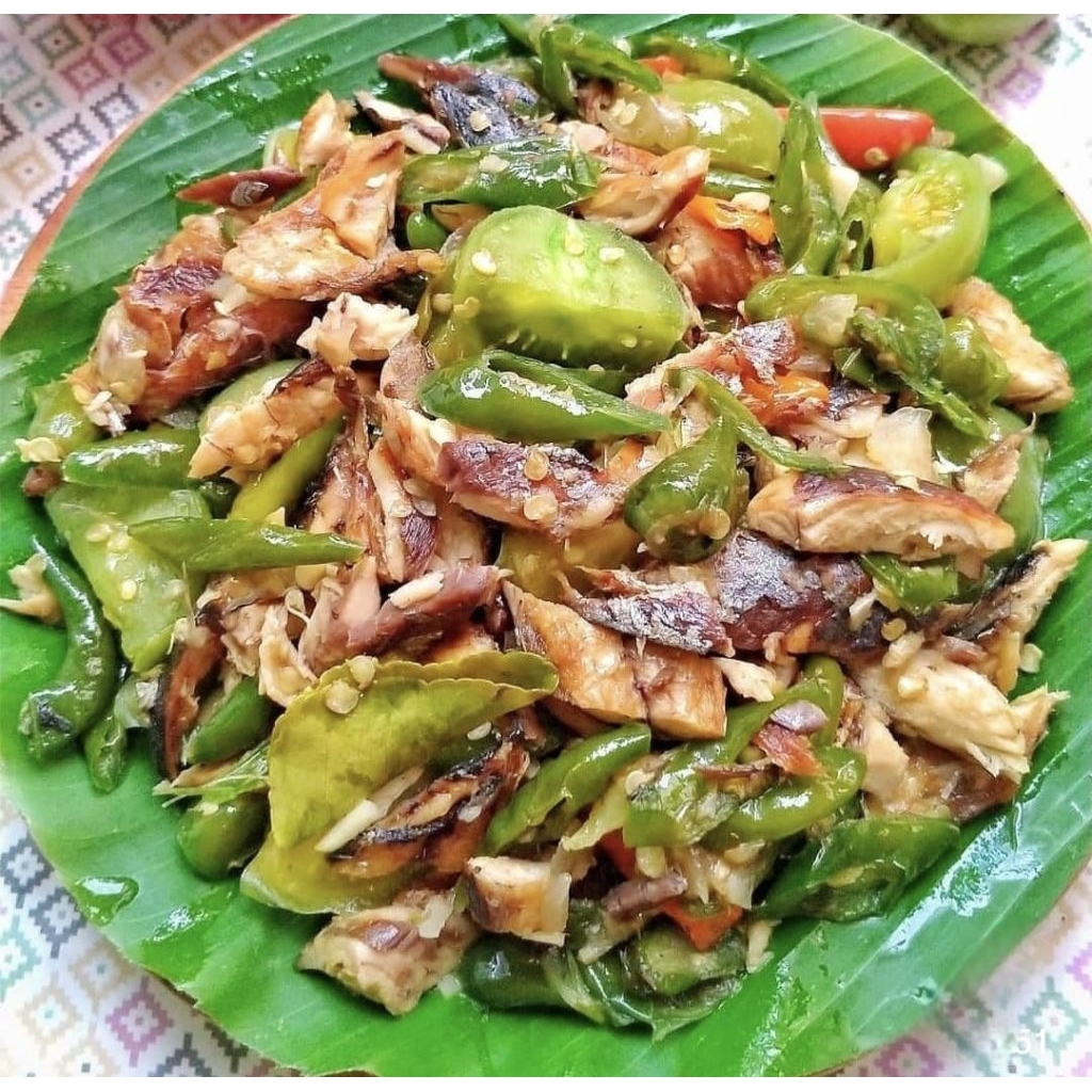 

Tumis tongkol suir cabe ijo siap makan