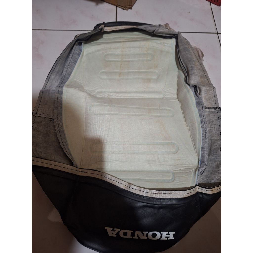 cover kulit jok sarung jok sadel krakap honda cg110 cg125 cgn nos