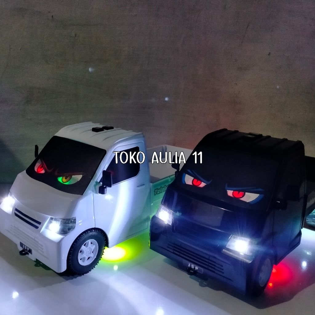 Mainan Mobil Pick Up GranMax Versi Lampu Dan Suara Free Tali
