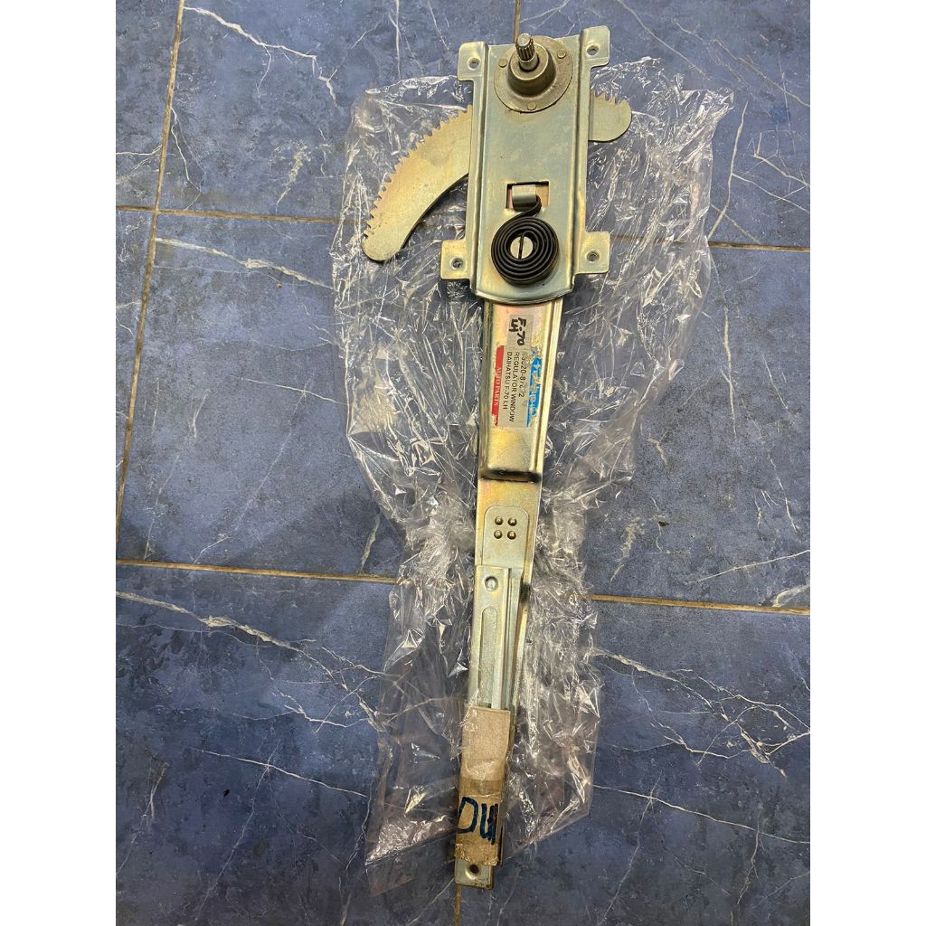 WINDOW REGULATOR / REGULATOR KACA PUTARAN KACA DEPAN KIRI TAFT GT F70 HILINE FEROZA IMPORT BERKUALIT