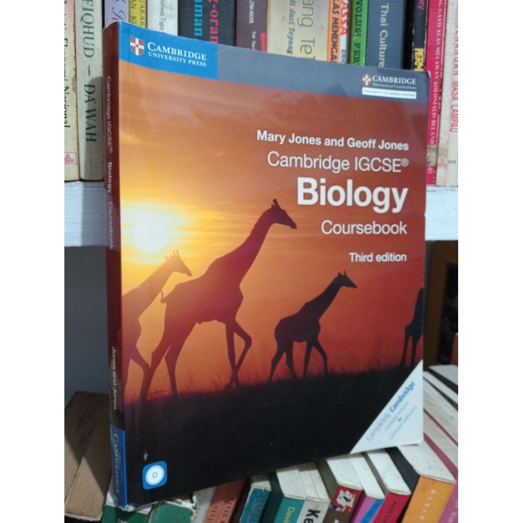 CAMBRIDGE IGCSE BIOLOGY COURSEBOOK