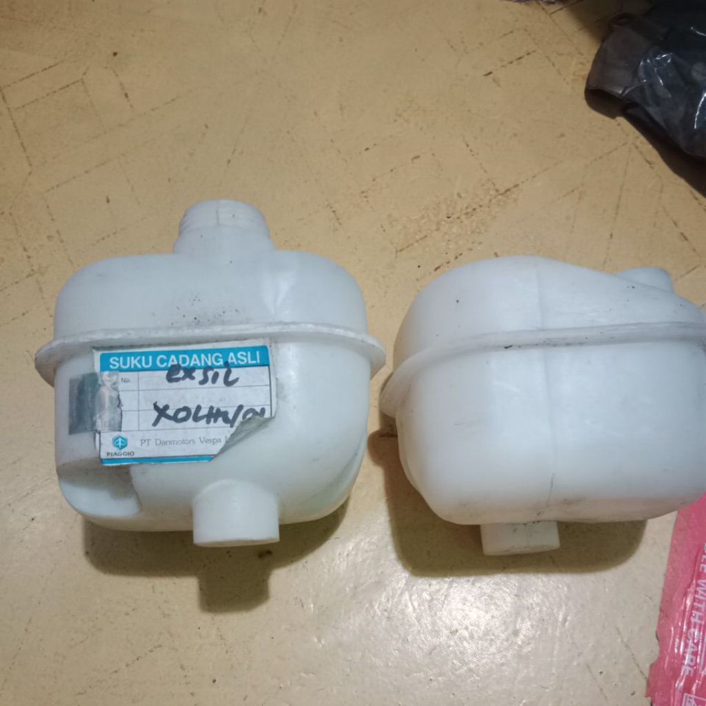 tabung oli samping vespa excel exlusif original