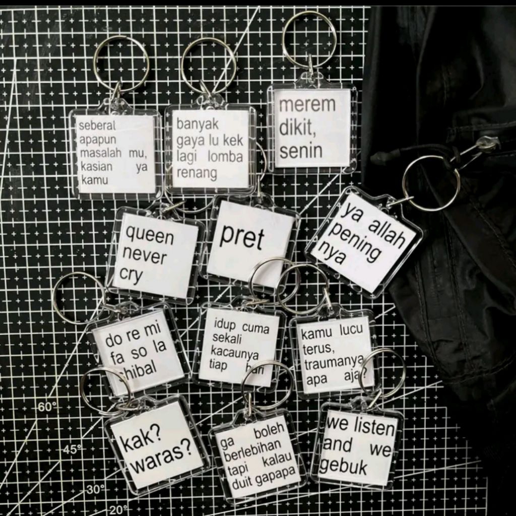 Keychain Acrylic Meme Quotes/ Keychain Acrylic Quotes/ Ganci Acrylic Custom Kata-kata/ Keychain Acry