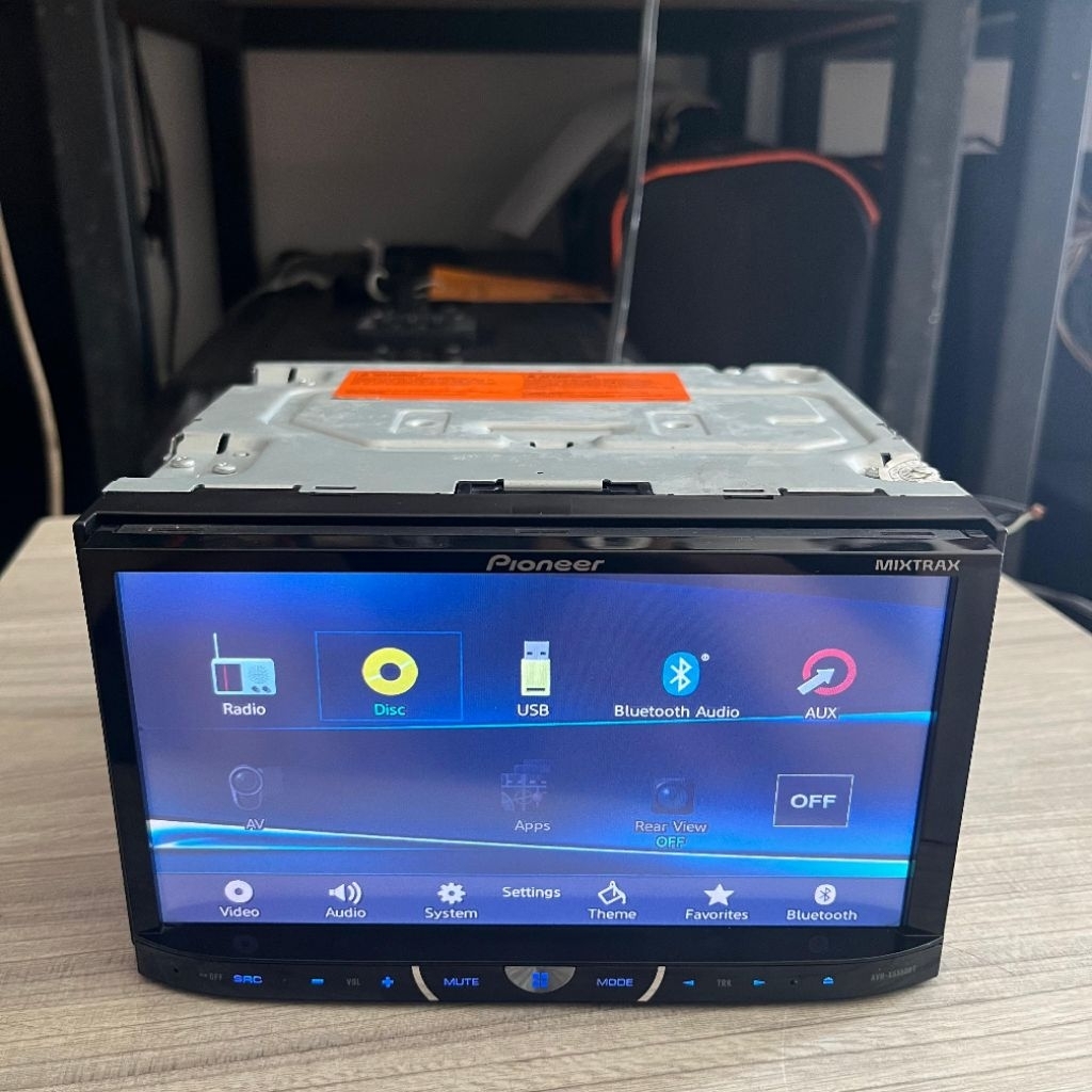 Head unit Pioneer AVH X5550BT bluetooth