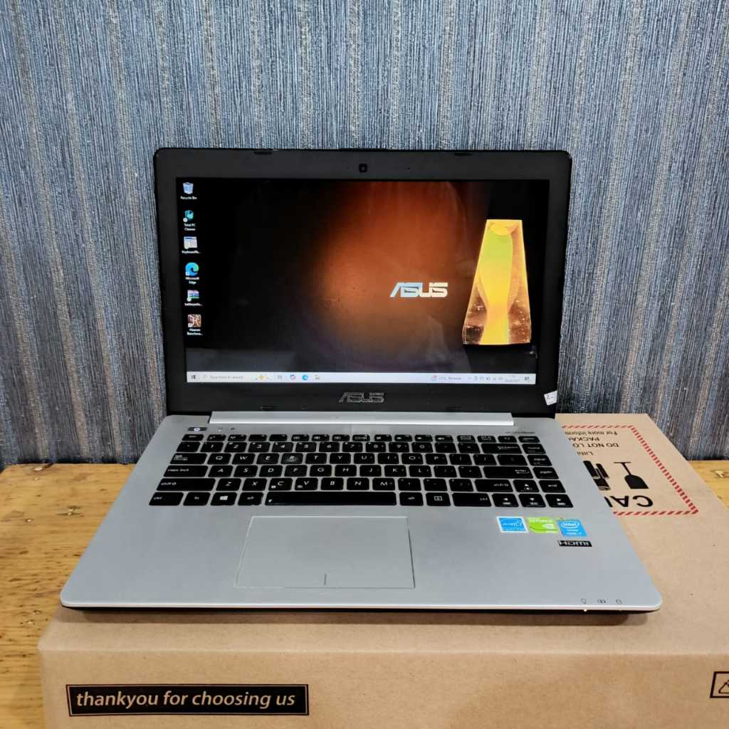 Laptop Asus S451LN, Core i7 - 4510U, Ram 8/256Gb, Lengkap, Black Silver, BERGARANSI