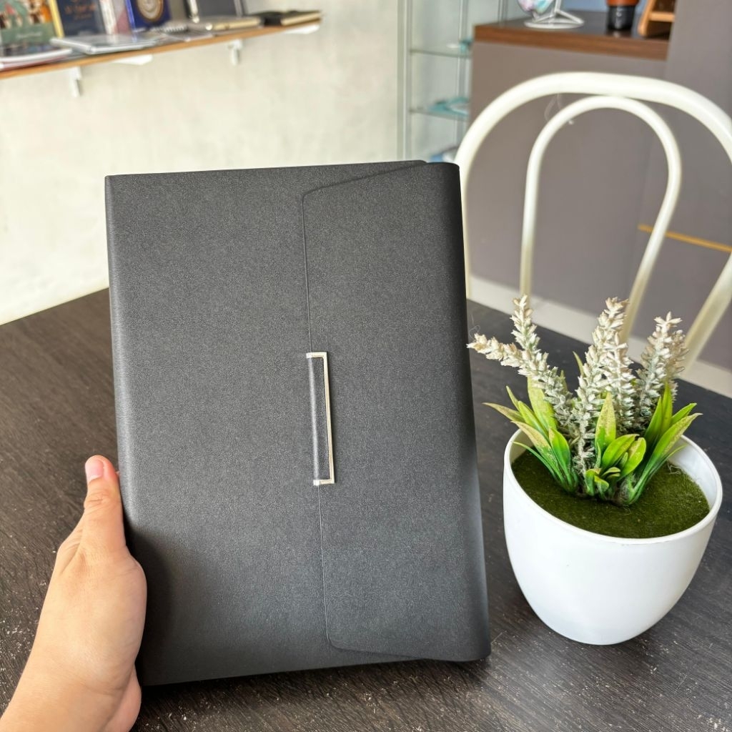 

Buku Catatan Kerja Cover Kulit Kertas A5 Buku Agenda Leather Notebook Leather Classic (AGLT02)