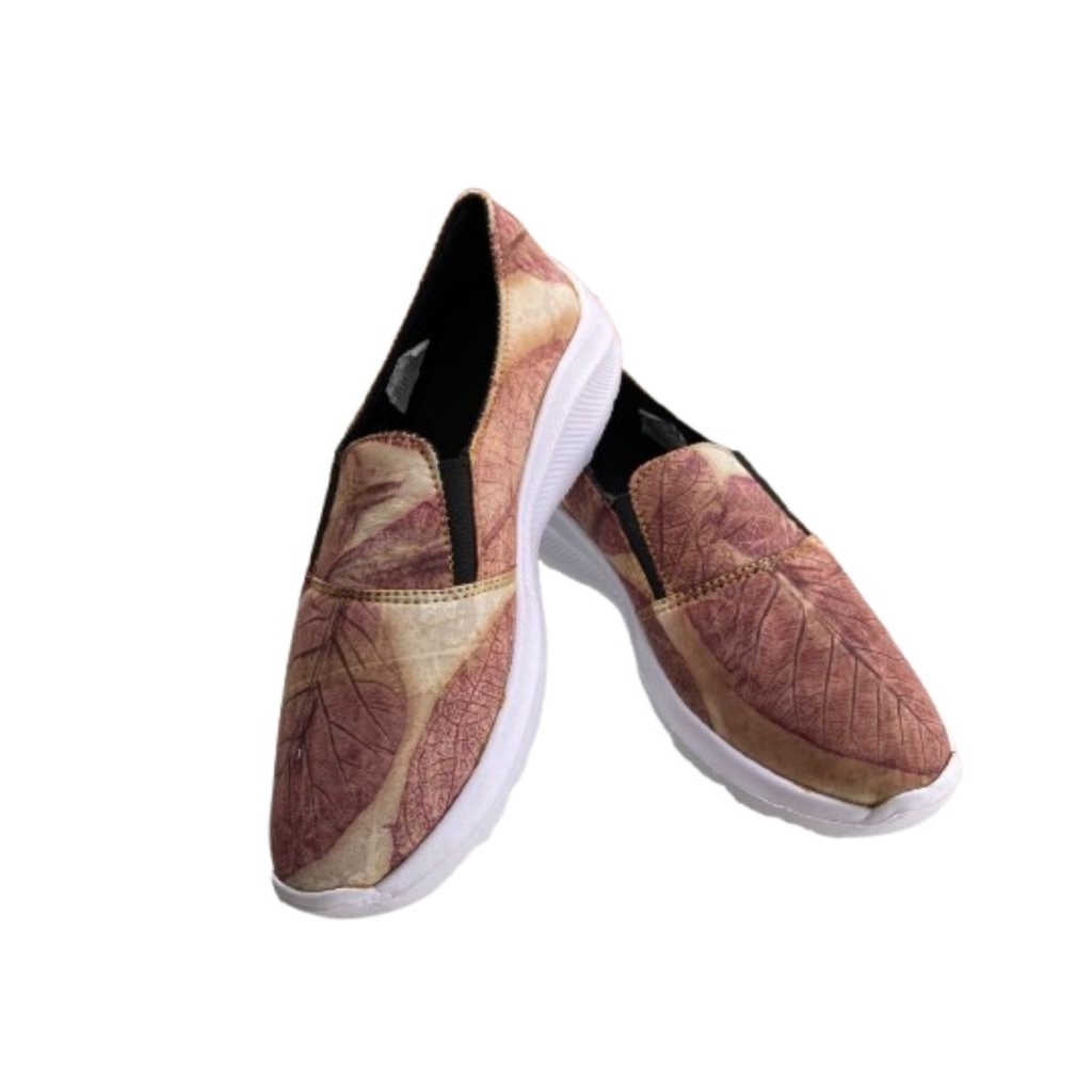 Sepatu Kanvas Ecoprint