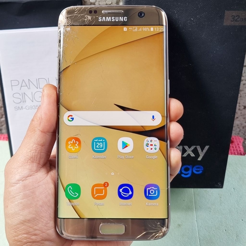 Handphone Hp Samsung Galaxy S7 Edge Second 4/32 GB NFC Eks Resmi Sein Original