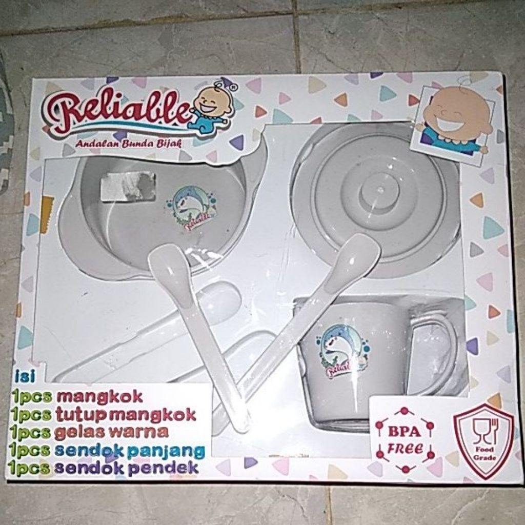 set tempat makan bayi#tempat makan mpasi