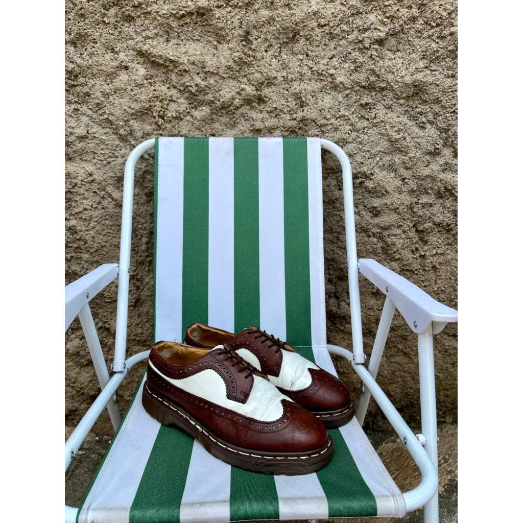 dr. martenns 3989 brogue wingtip brown white