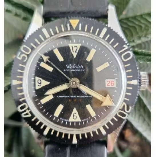 jam vintage diver webster watch