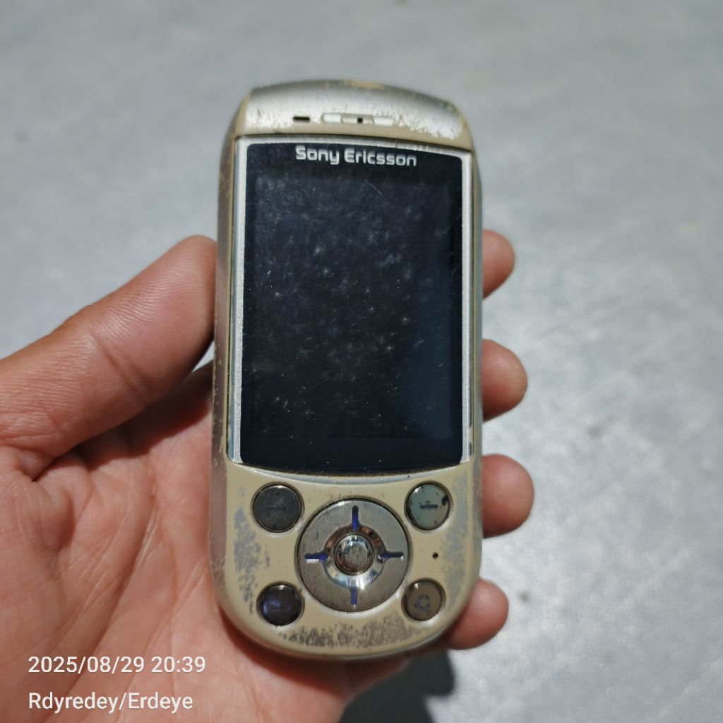 Sparepart Hp Jadul Bahan Sony Ericsson S700i (2)