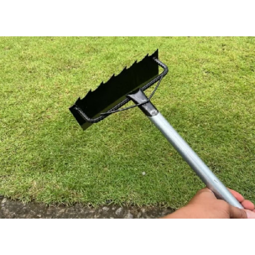 Cangkul Garuk Pembersih Rumput Liar Cangkul Gulma Kebun Cangkul Garuk Kebun