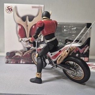 NEW ORIGINAL 100% SHF SS Shinkocchou Seihou Kamen Rider Kuuga 50th Anniversary dan Trychaser 2000