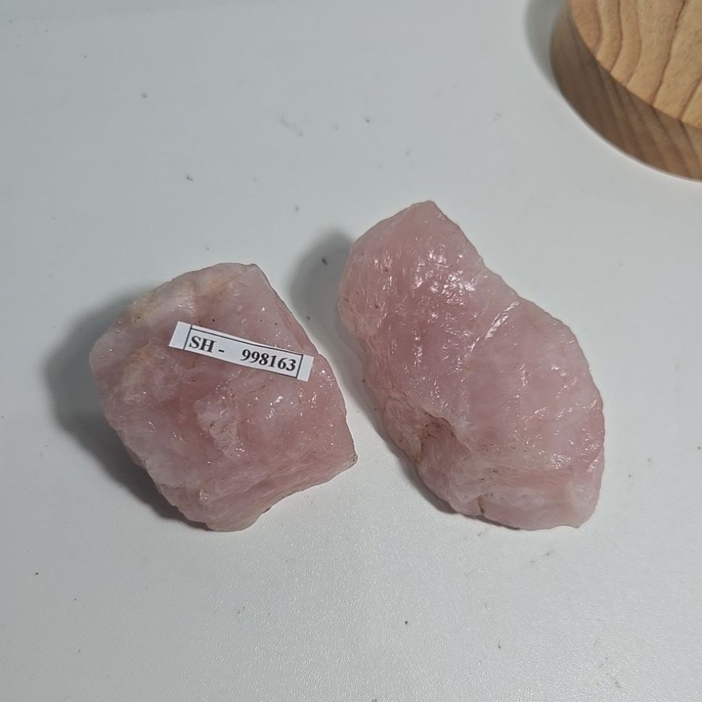 ROSE QUARTZ ROUGH MADAGASCAR BATU ASLI