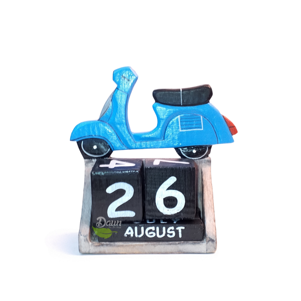 

Kalender Vespa Kayu | Kalender Meja | Kalender Abadi | Dekorasi Rumah(03-324)