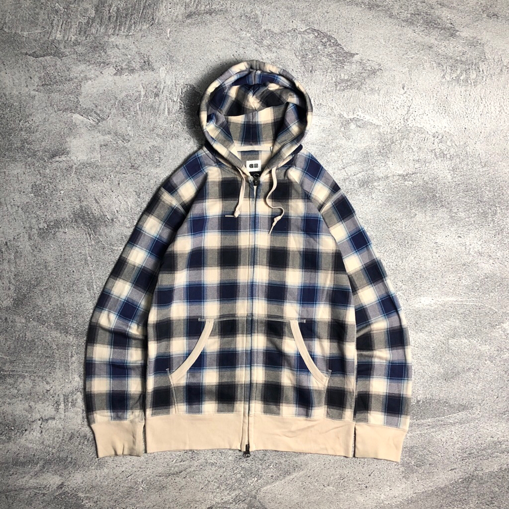 Zip Hoodie Uniqlo Motif