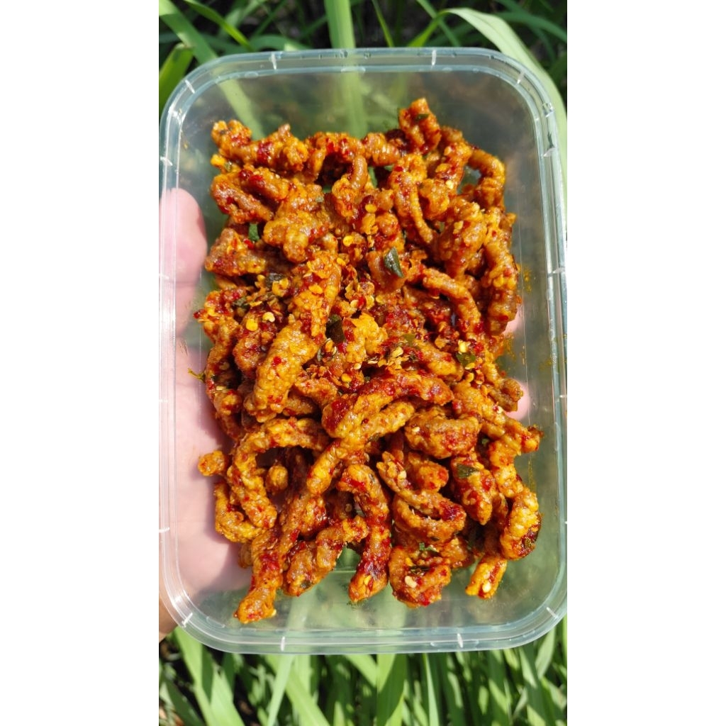 

USUS CRISPY PEDAS DAUN JERUK 100 GR