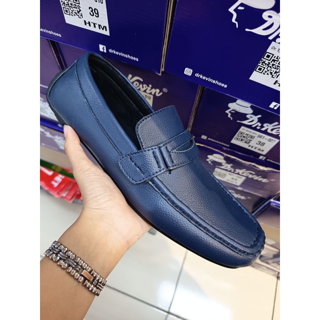dr kevin / sepatu pria