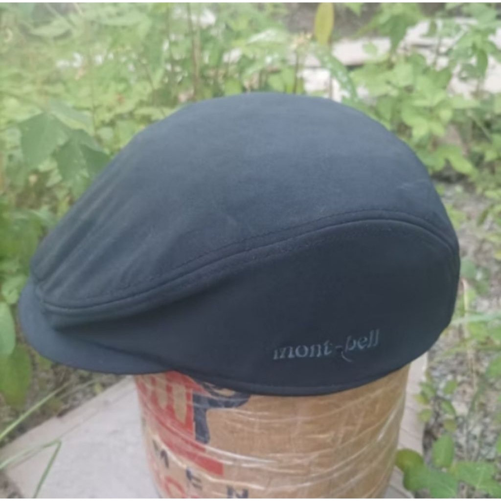 flat cap montbell ear flap topi copet ada tutup telinga FREE STICKER RANDOM