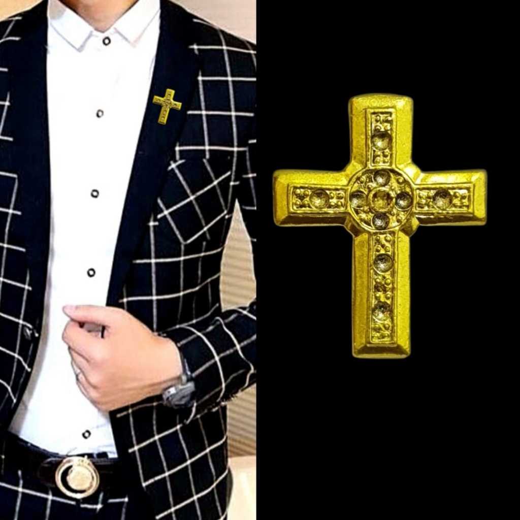 Metal Gold Relievo Cross Salib Pin Bros Jas Kameja Tuxedo Mens Pria
