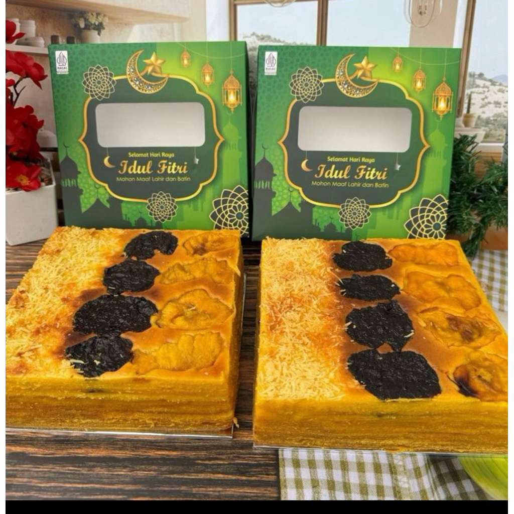 

Lapis legit FULL LOYANG PREMIUM 3 RASA (cempedak, prunes, keju) 1 loyang 20x20cm Food Makanan