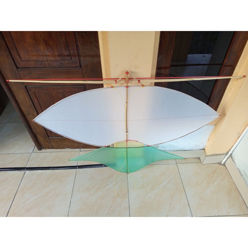 Layangan pegon ceper ukuran 1 meter