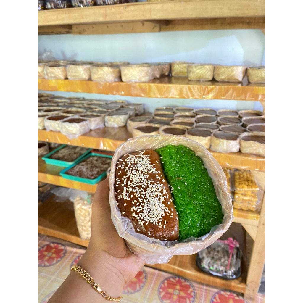 

Jenang Merah Mix wajik Hijau Pandan