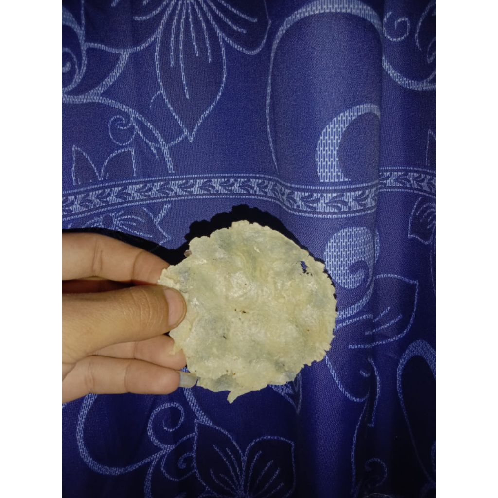 

1kg Emping melinjo super Besar ukuran biji 4&5