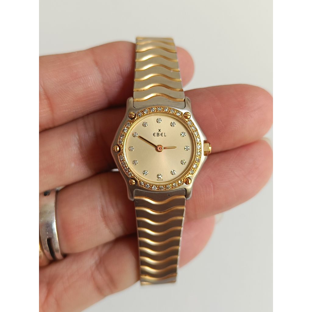 Ebel classic wave wanita 1057901 original dial mop index diamond bezel diamond bekas bagus normal se