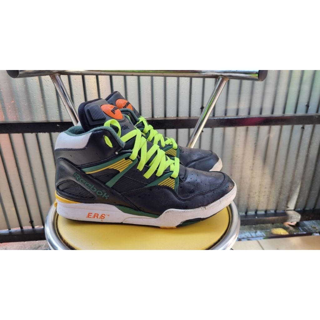 SEPATU REEBOK PUMP OMNI ZONE RETRO