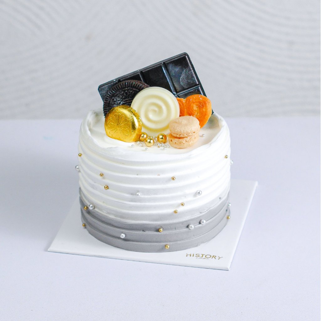 

HistoryCake Kue Tart Ulang Tahun Birthday Cake Mini Rasa Mocca Choco Crunchy Viral Bandung