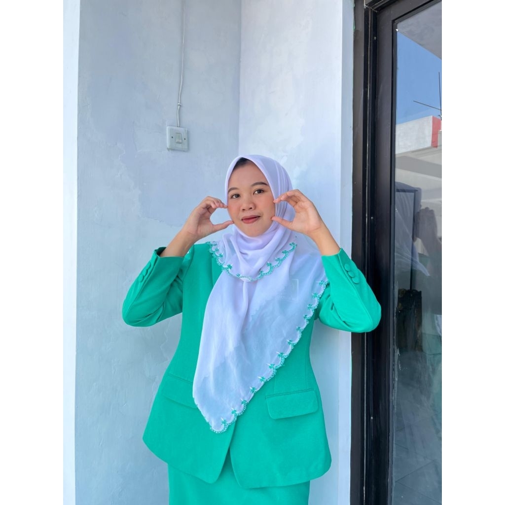 jas wanita fatayat lengkap jadi atas bawah jahitan super rapi Taylor