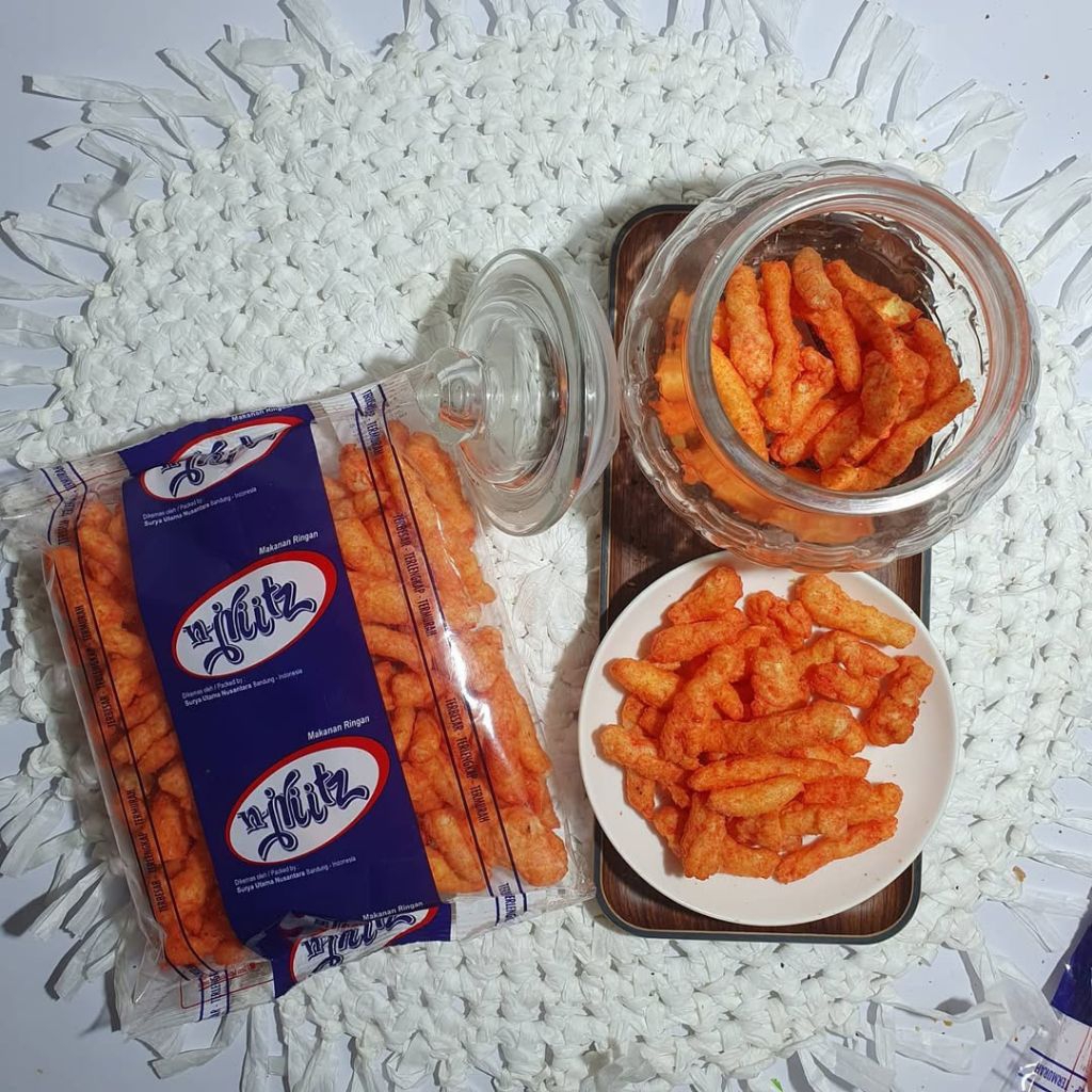 

SNACK TYHOON jagung bakar cuman 3 ribu