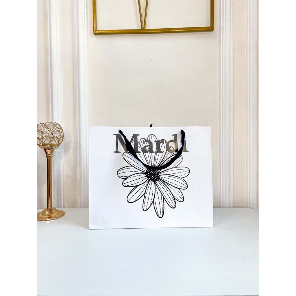 

Paperbag Kaos Mardi Bunga Shopping Bag Paper Bag Flowers Merk Baju